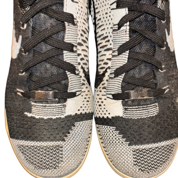 Nike Kobe 9 Elite Black History Month (BHM) 2015
Men’s Size 10.5 main image 8